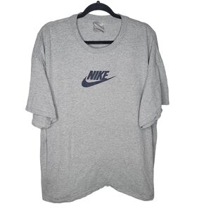 Vintage Y2K Nike Center Swoosh Spellout T-Shirt in Grey Size XXL